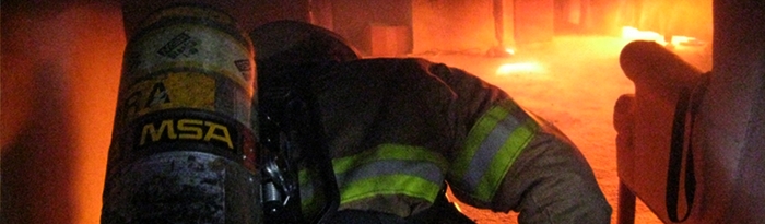 http://www.trainingdivision.com/wp-content/uploads/firefighter-training1-B.jpg